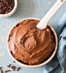 Easy Chocolate Cream Cheese Frosting
