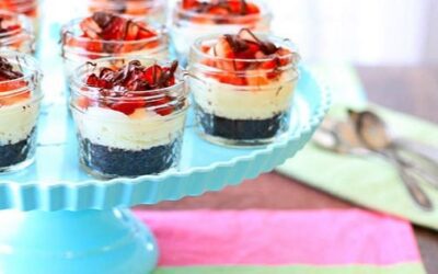Mini Strawberry & Chocolate Cream Pie in a Jar