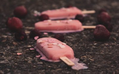 Strawberry Milksicles!